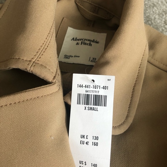 NEVER WORN Abercrombie Drapey Trench Coat - Picture 2 of 6